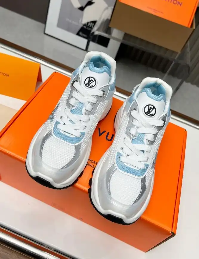 hype Louis Vuitton Sneakers