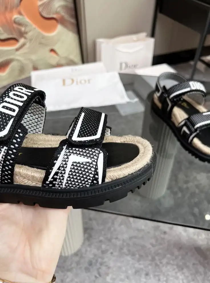 hype Christian Dior Sandals