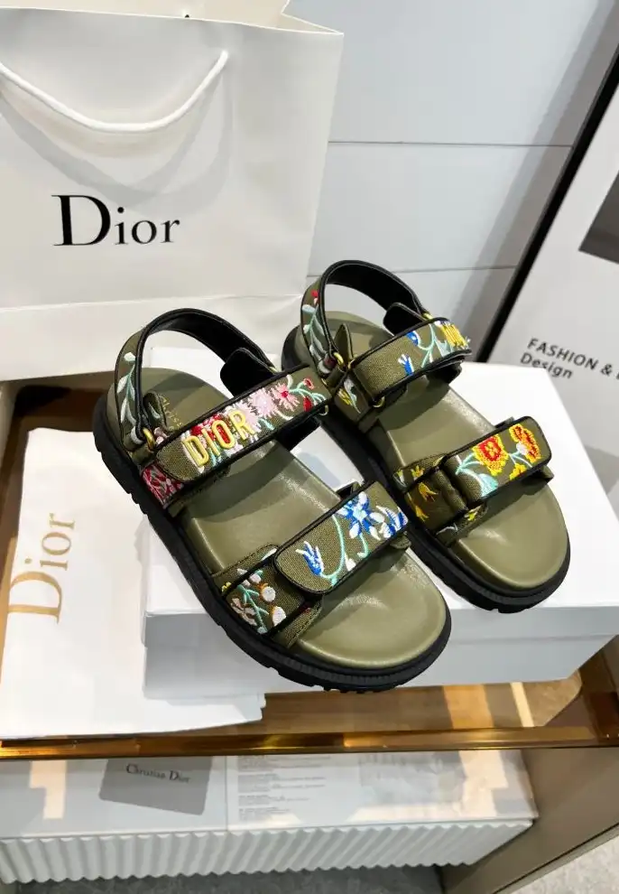 hype Christian Dior Sandals