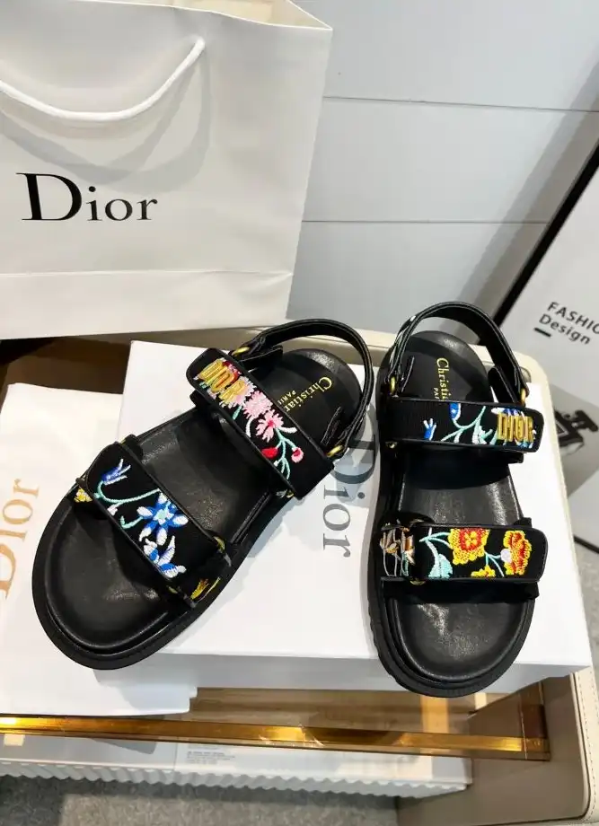 hype Christian Dior Sandals