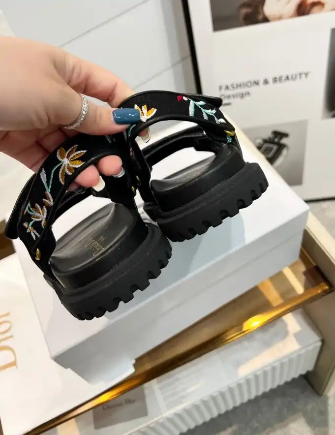 hype Christian Dior Sandals