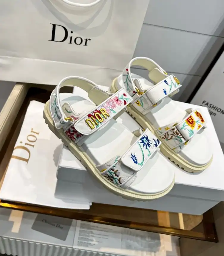 hype Christian Dior Sandals