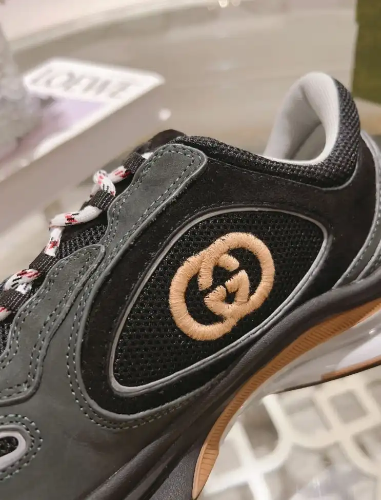 hype Gucci Sneakers