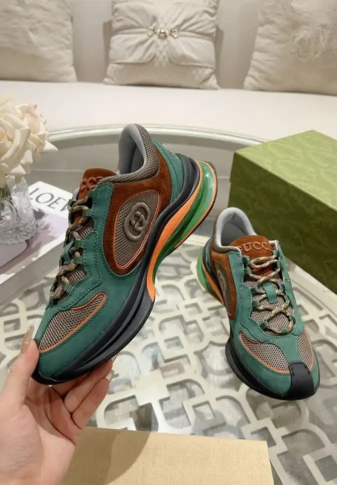 hype Gucci Sneakers