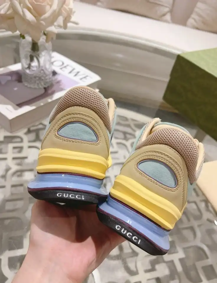 hype Gucci Sneakers