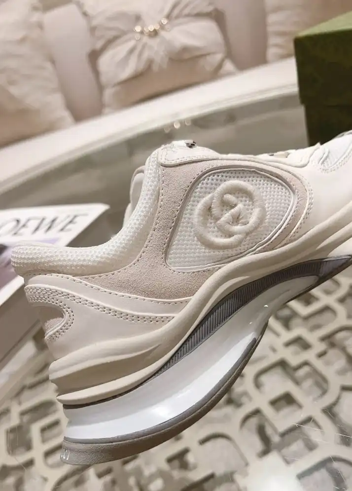 hype Gucci Sneakers