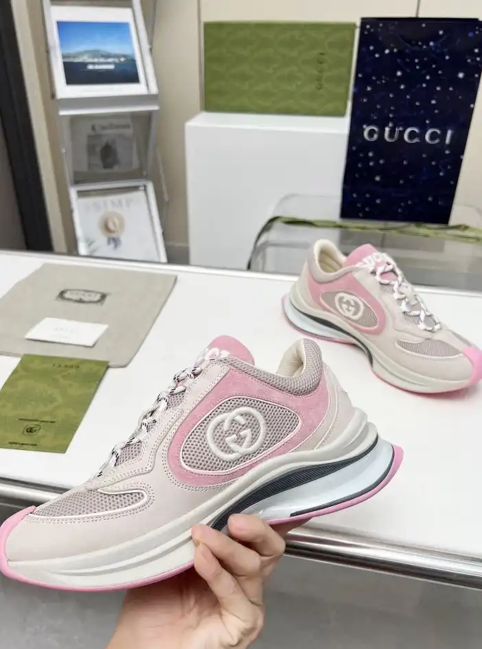 hype Gucci Sneakers