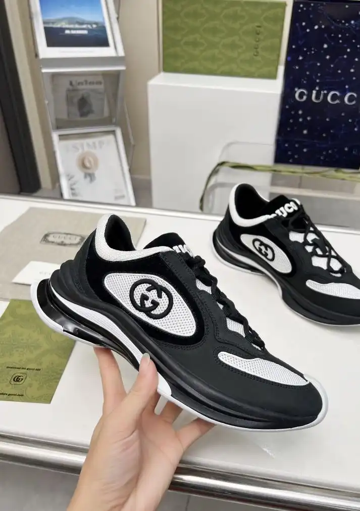 hype Gucci Sneakers