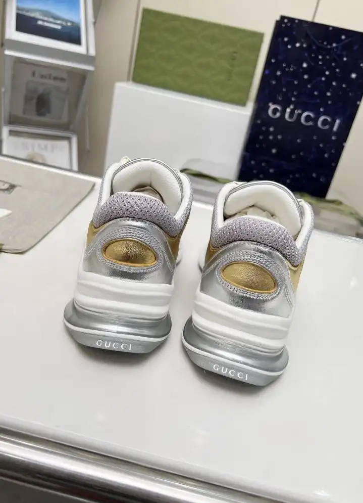 hype Gucci Sneakers