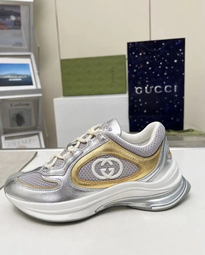 hype Gucci Sneakers