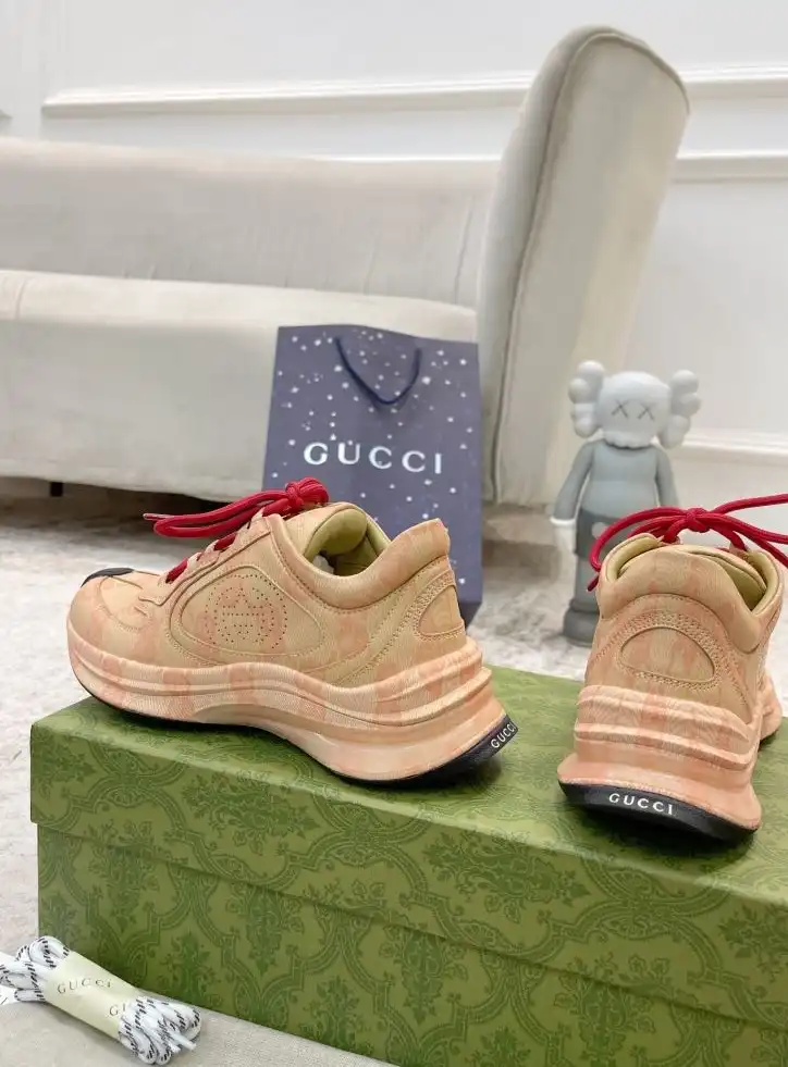 hype Gucci Sneakers