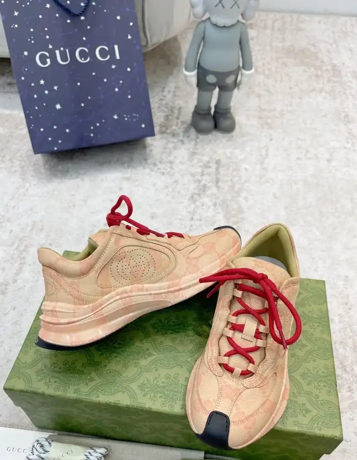 hype Gucci Sneakers