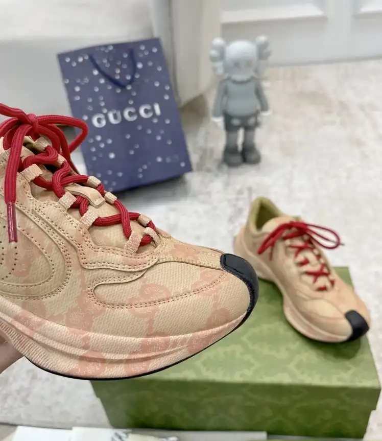 hype Gucci Sneakers