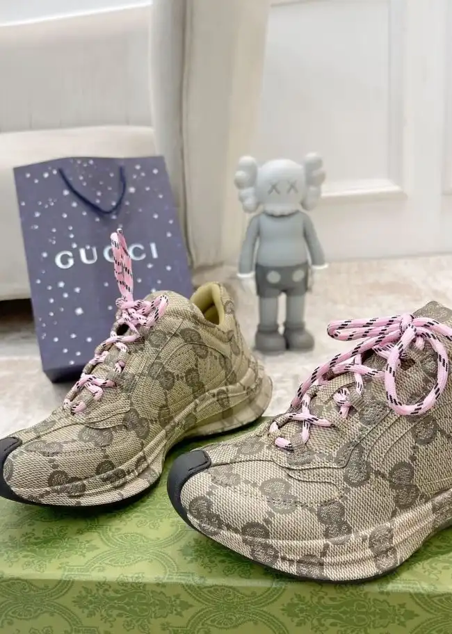 hype Gucci Sneakers