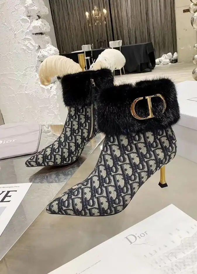 hype Christian Dior Boots