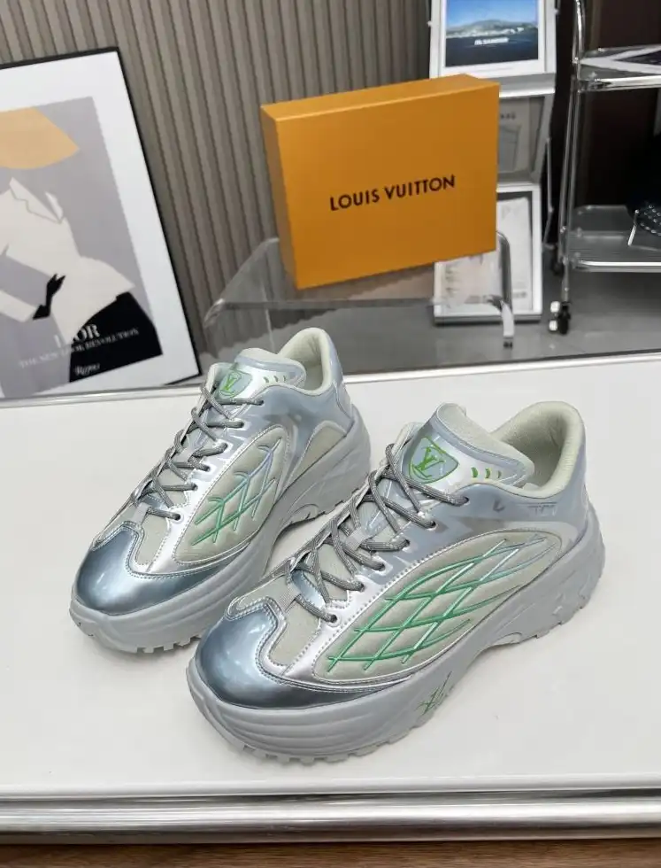 hype Louis Vuitton Sneakers