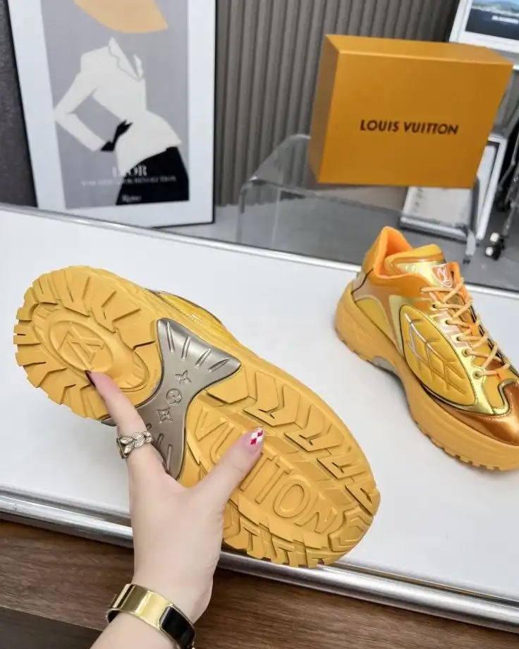 hype Louis Vuitton Sneakers