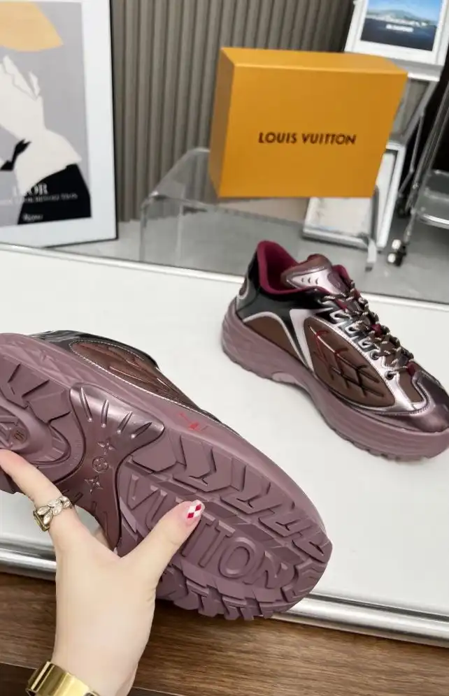 hype Louis Vuitton Sneakers