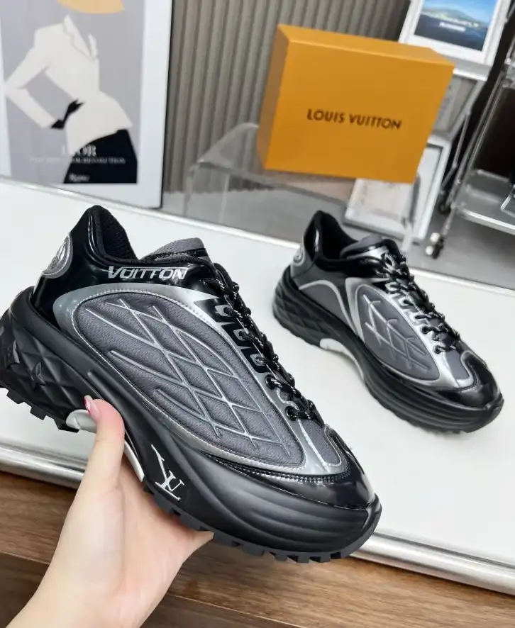 hype Louis Vuitton Sneakers