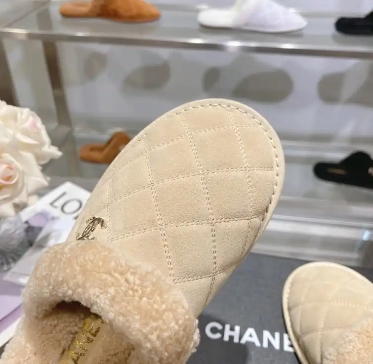 hype Chanel Slippers