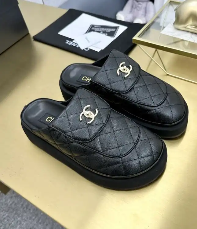 hype Chanel Slippers