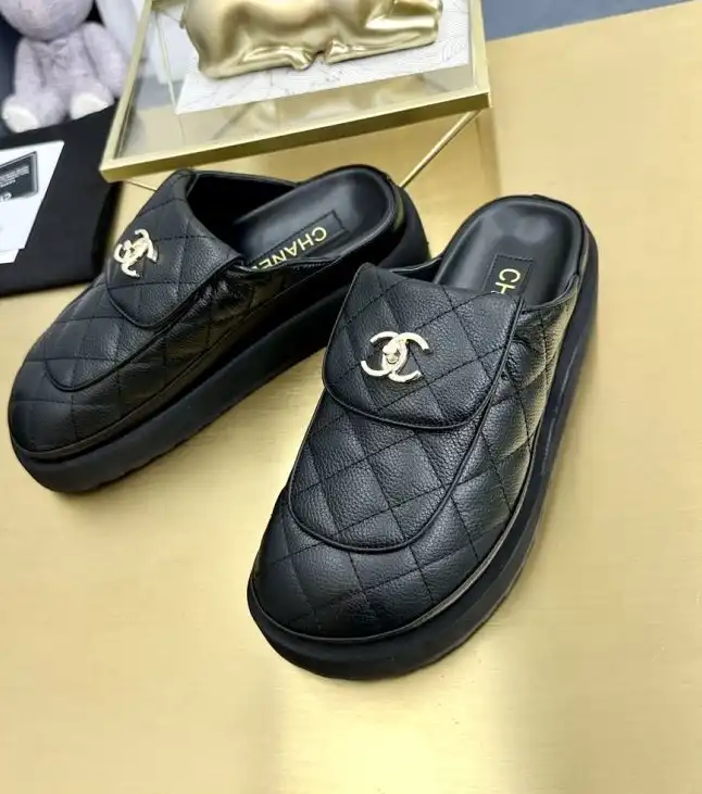 hype Chanel Slippers