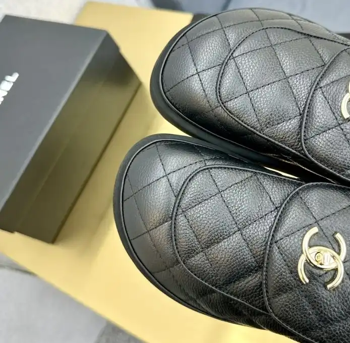 hype Chanel Slippers