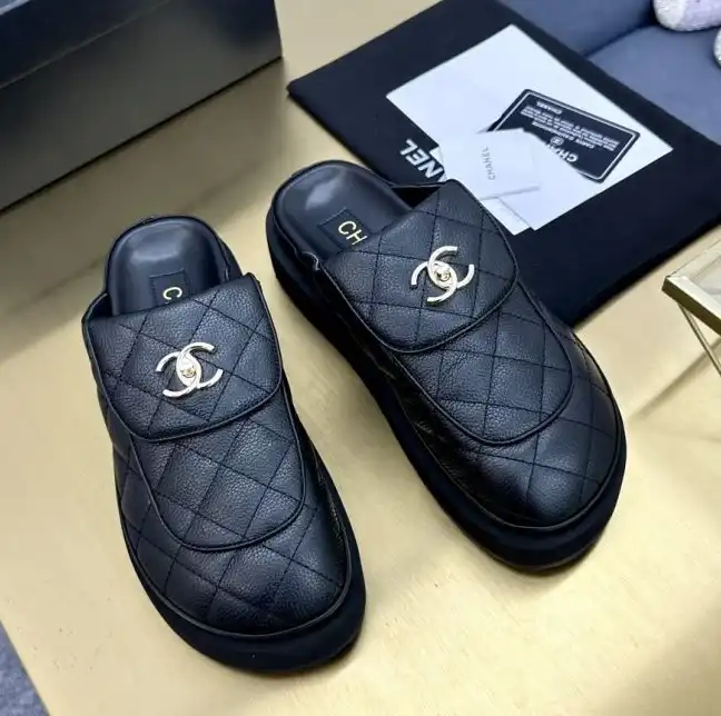 hype Chanel Slippers