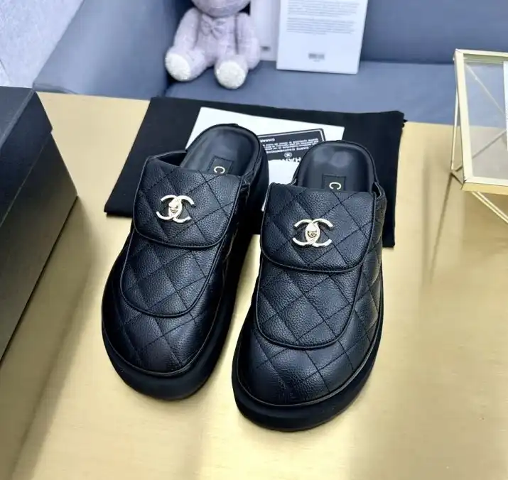 hype Chanel Slippers