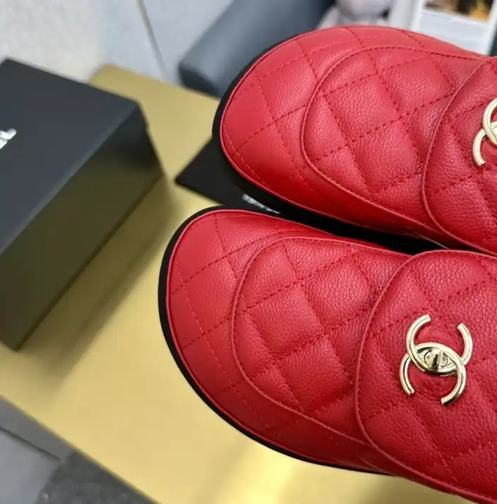 hype Chanel Slippers