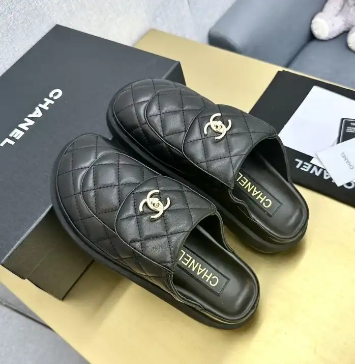 hype Chanel Slippers