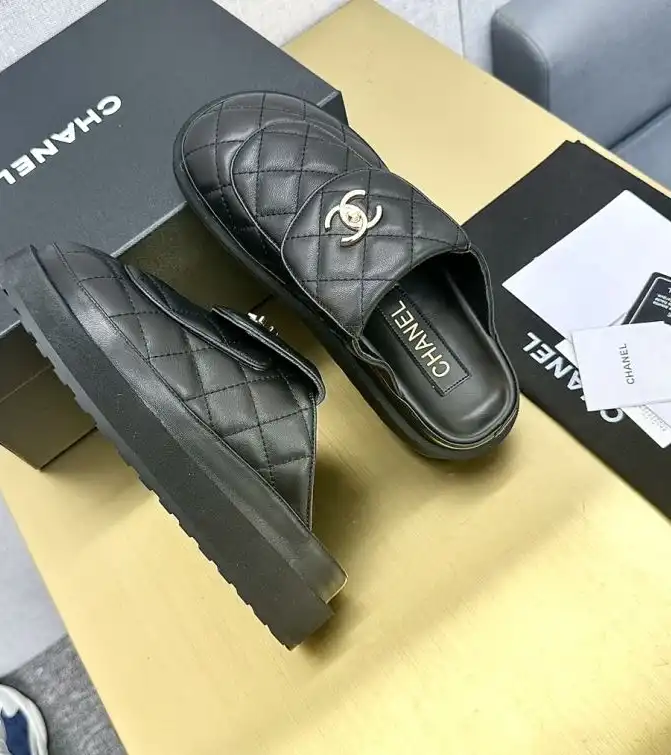 hype Chanel Slippers