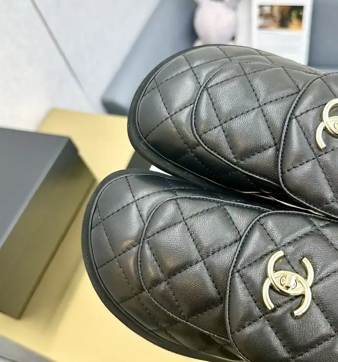 hype Chanel Slippers