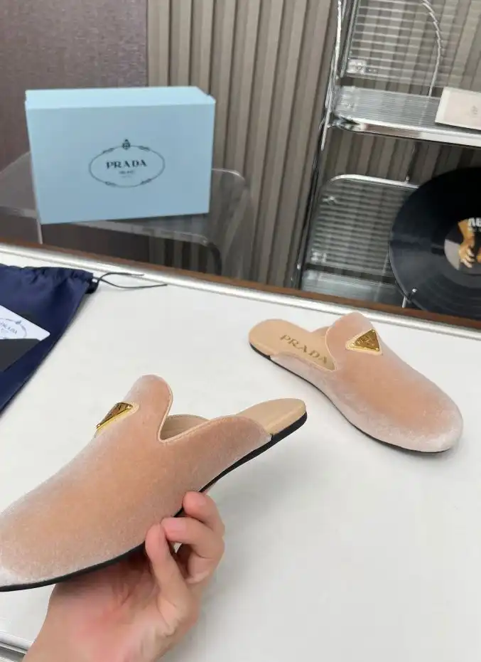 hype Prada Slippers