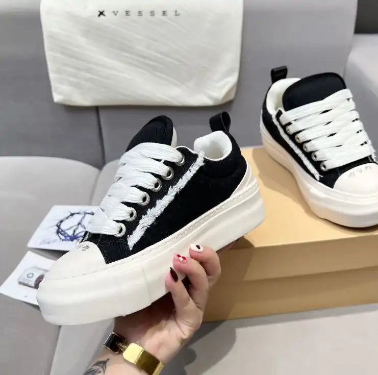 hype Balenciaga Sneakers