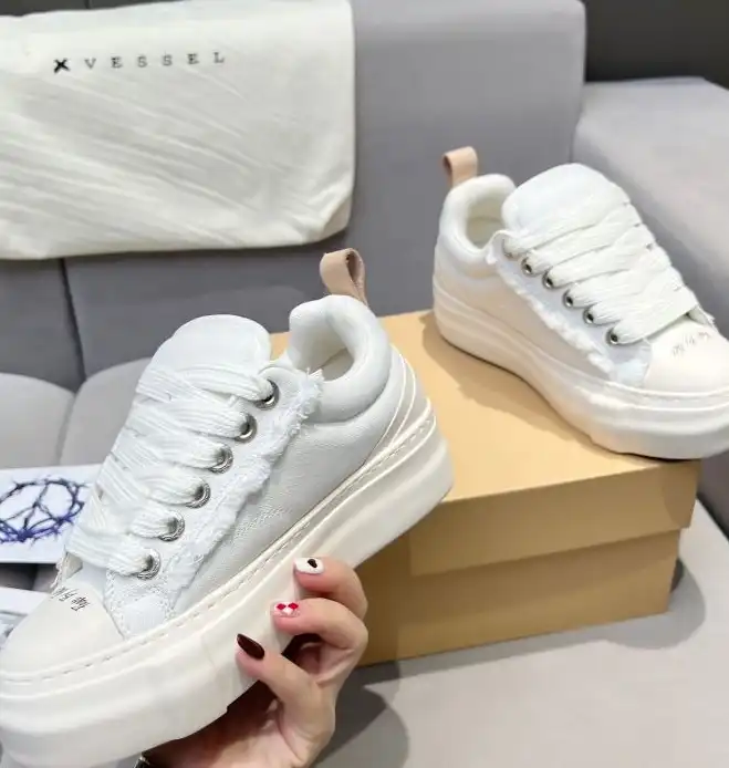 hype Balenciaga Sneakers