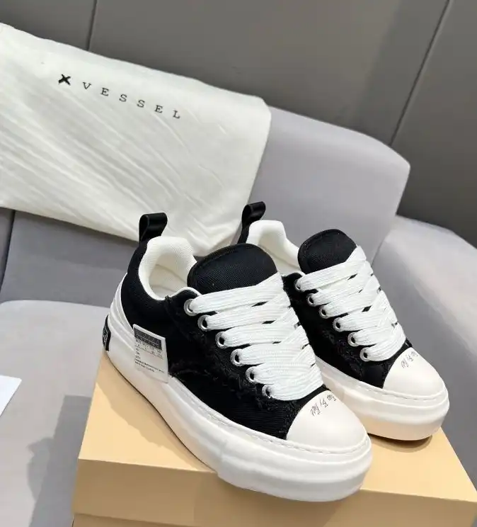 hype Balenciaga Sneakers