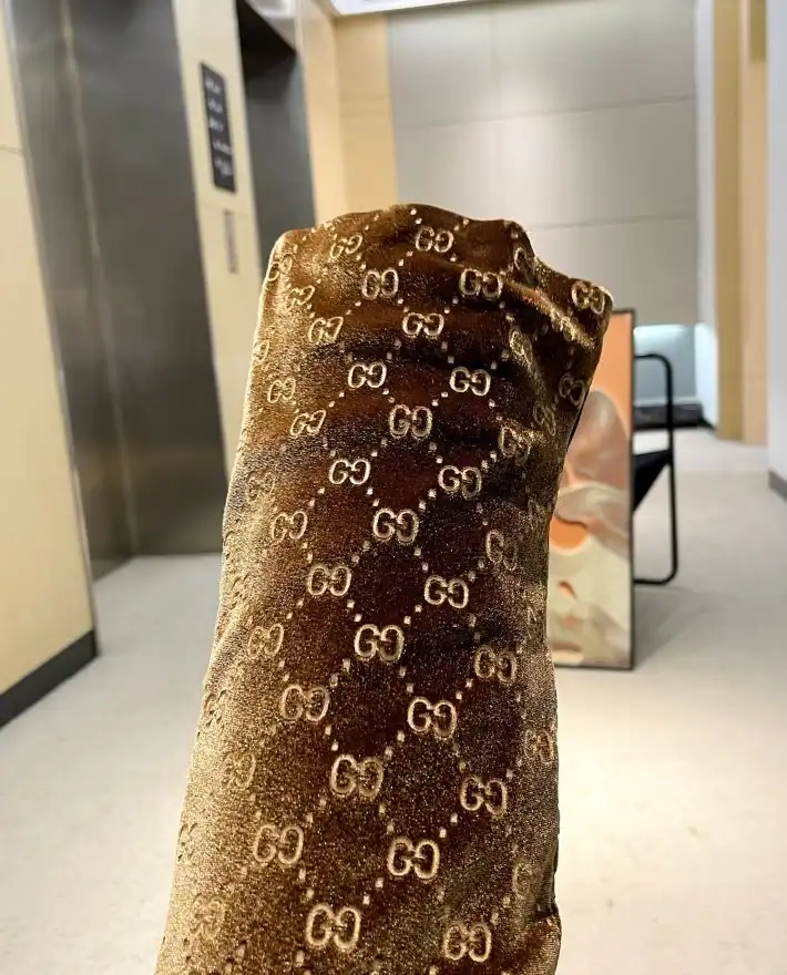 hype Gucci Boots