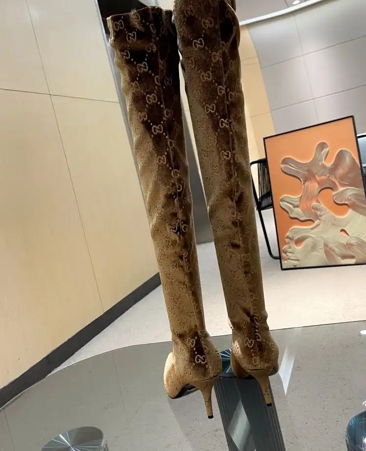 hype Gucci Boots