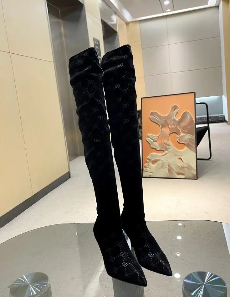 hype Gucci Boots