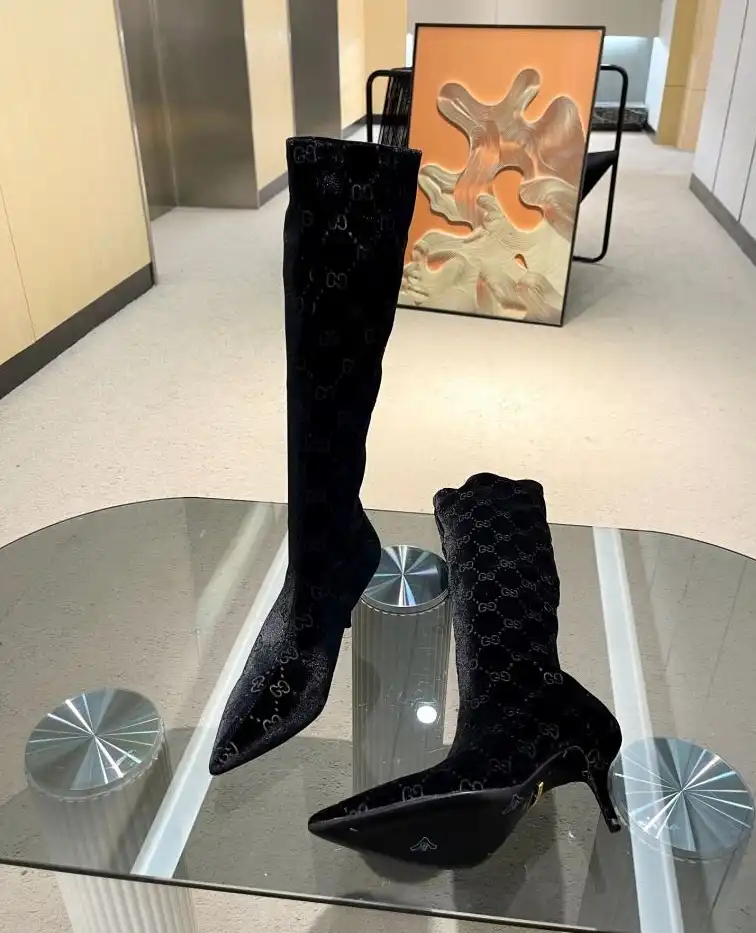 hype Gucci Boots