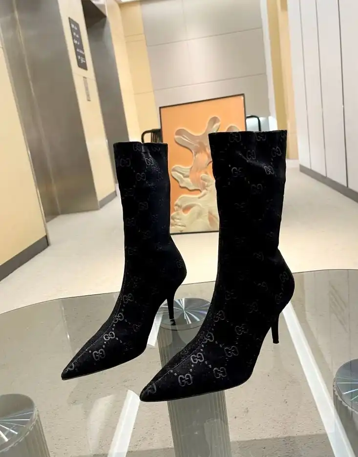 hype Gucci Boots