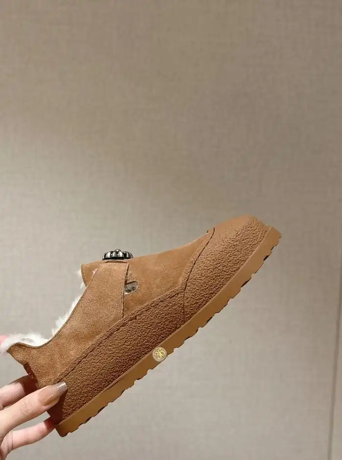 hype UGG Sneakers