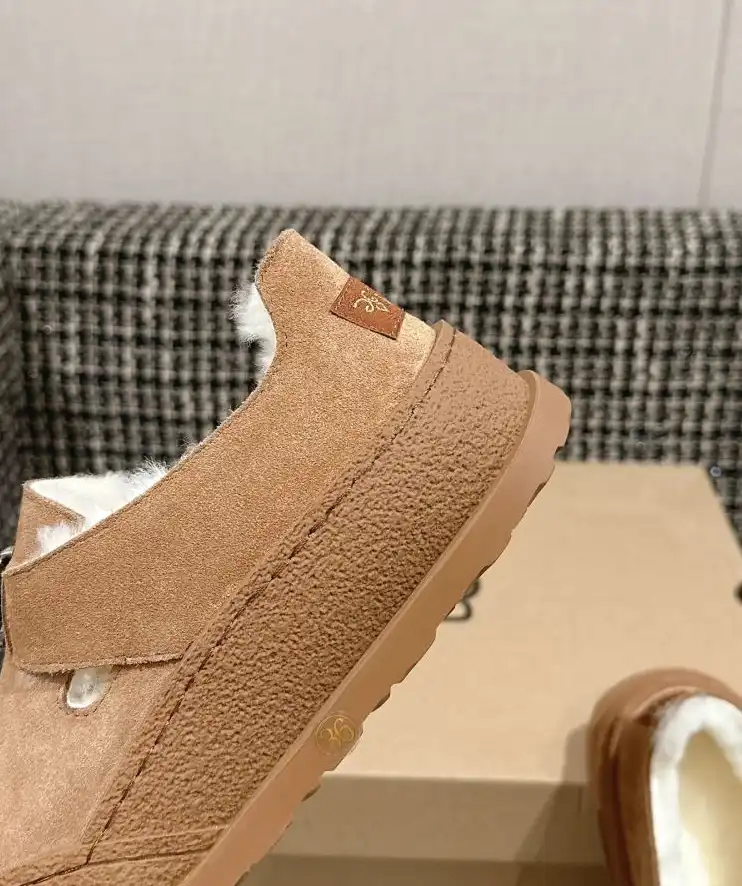 hype UGG Sneakers