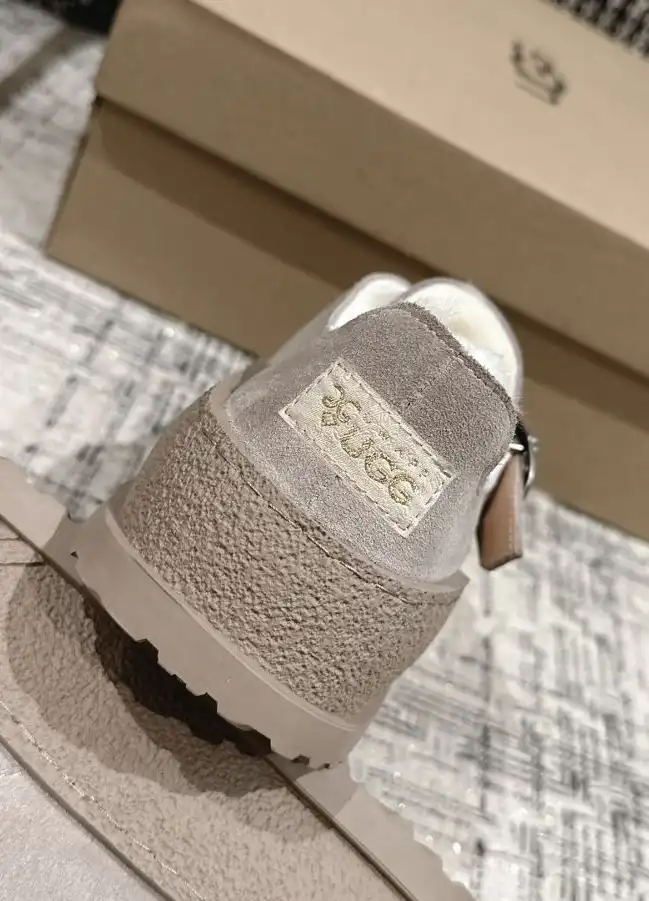 hype UGG Sneakers