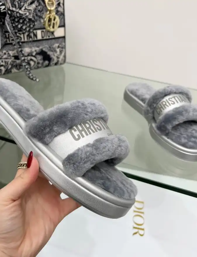 hype Christian Dior Slippers