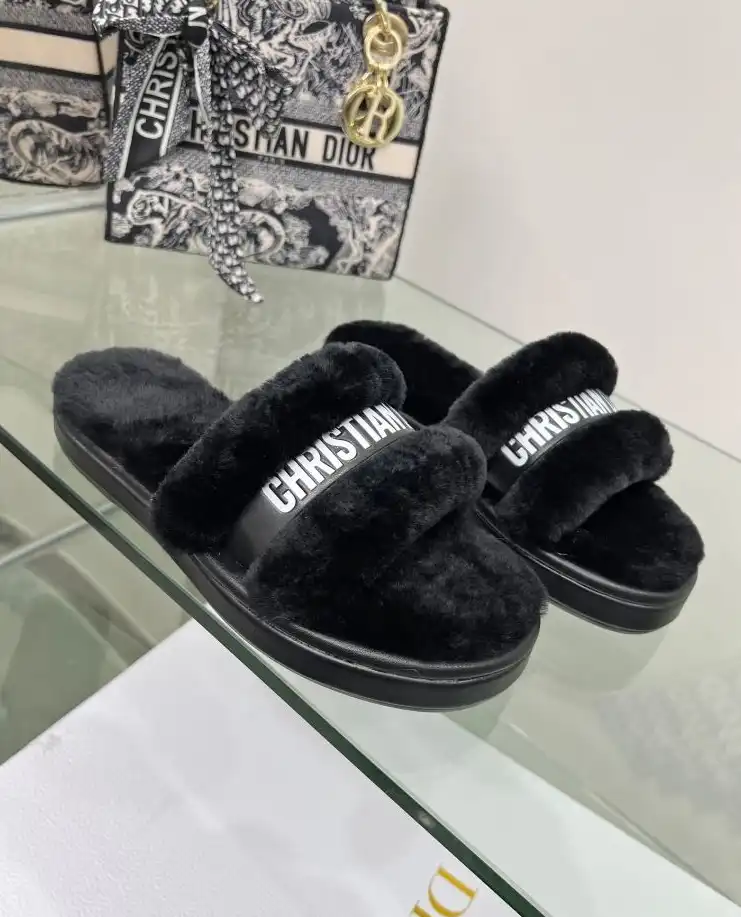 hype Christian Dior Slippers