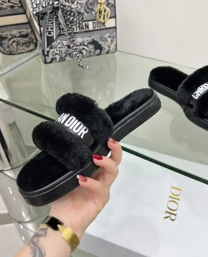 hype Christian Dior Slippers