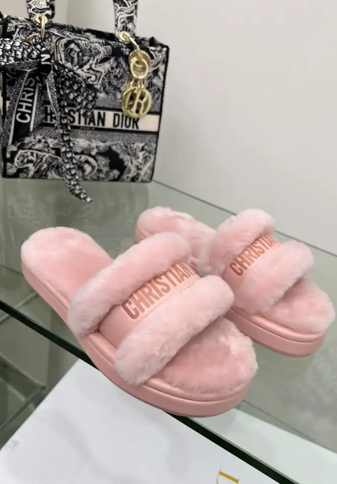 hype Christian Dior Slippers