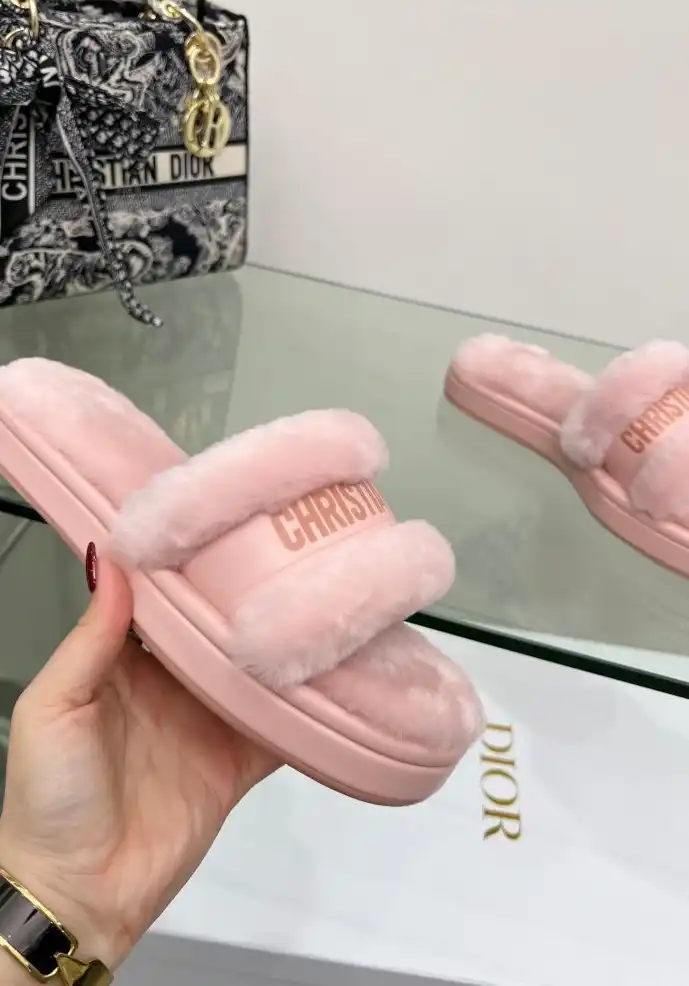 hype Christian Dior Slippers